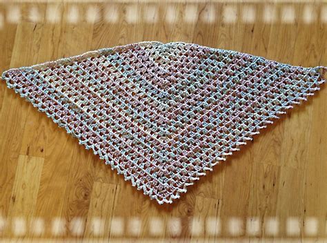 April's Archives: Trinity Prayer Shawl - Free Pattern