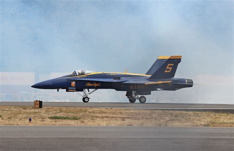 2016 Blue Angels at the Boeing Museum of Flight :: Behance