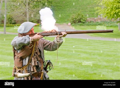 Musket gun hi-res stock photography and images - Alamy