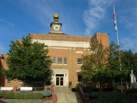 Wayne County Courthouse | Wayne, West Virginia | By: jimmywayne ...