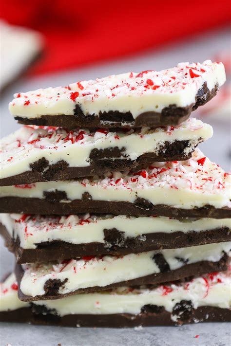 Homemade Peppermint Bark Recipe {Super Easy with Video} - TipBuzz