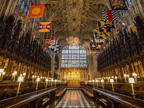 Unique moment in history when duke’s coffin is lowered into Royal Vault ...