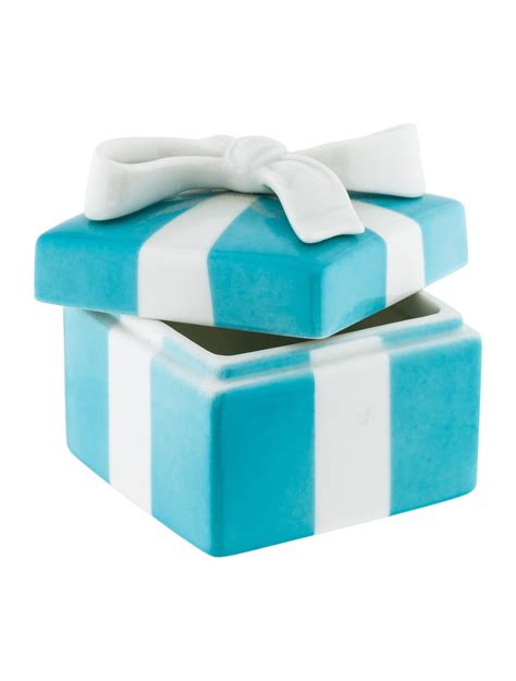 Tiffany & Co. Tiffany Blue Box - Blue Decorative Accents, Decor & Accessories - TIF53132 | The ...