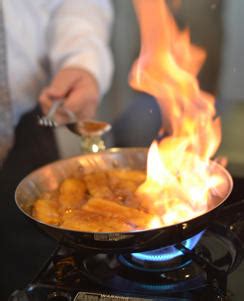 Recipe: Brennan's Bananas Foster - CBS News