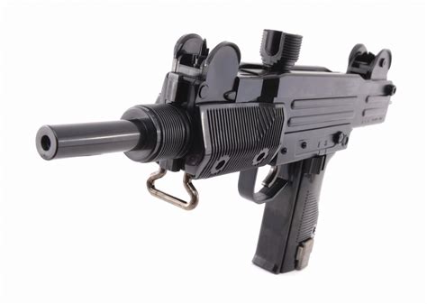 Uzi: The Submachine Gun That Put Israel on the Map | The National Interest