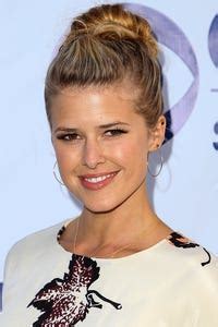 Sarah Wright Biography, Celebrity Facts and Awards - TV Guide