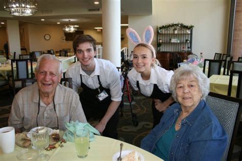 Senior Living Photos | Saint Charles, MO | Lake St. Charles Retirement