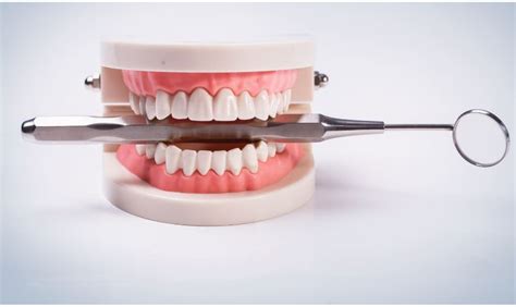 Single Tooth Dental Implant Procedure - What To Expect?