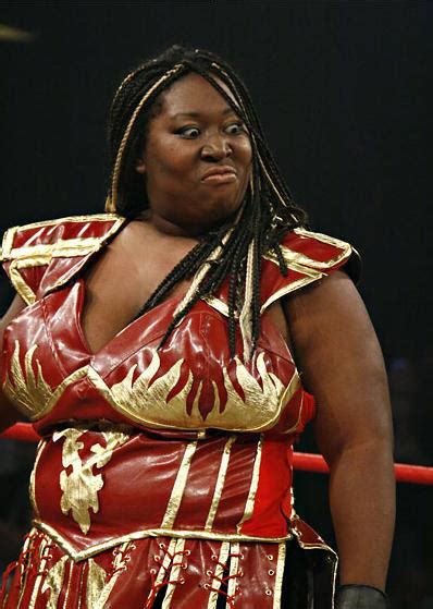 Sport Championship: Awesome Kong WWE Star, Awesome Kong SmackDown Star ...