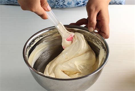 Baking Tips from a Professional Baker - Lehman's Simpler Living Blog