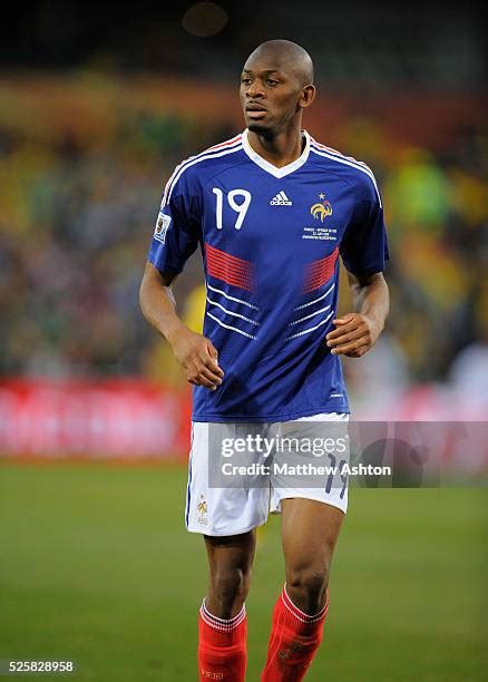 Abou Diaby France Photos and Premium High Res Pictures - Getty Images