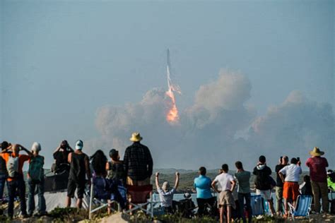 Starship Explosion a Setback, But Not a Total Failure For SpaceX and Musk - The New York Times