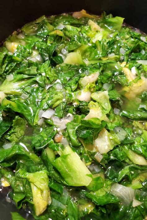 Escarole Soup - Erren's Kitchen