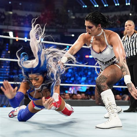 Rhea Ripley vs. Zelina Vega -- SmackDown Women's Championship Match ...