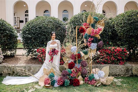 Gorgeous & Modern Chinese Tea Ceremony Inspiration