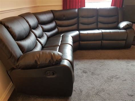 CORNER BLACK LEATHER RECLINER SOFA | in Kilmarnock, East Ayrshire | Gumtree