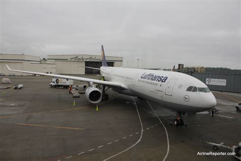 Lufthansa Airbus A330 300 Seat Review | Elcho Table