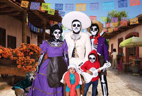 Coco Family Picture with a green screen. : r/coco