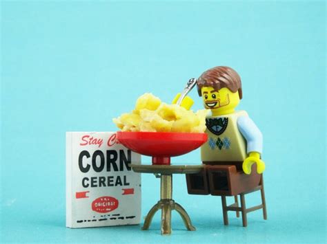 Ryan Gosling finally eats his cereal | The Short News