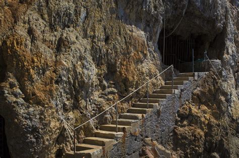 The Emerald Grotto - Travel Amalfi Coast