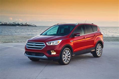 Compact SUV With Power: 2017 Ford Escape Titanium Review