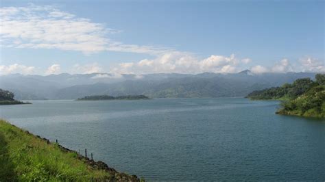 Friday Fun Fact: Lake Arenal | EF Tours Blog