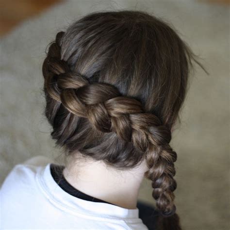 Katniss Everdeen braid from Hunger Games | Katniss braid, Katniss everdeen hair, Hair inspiration