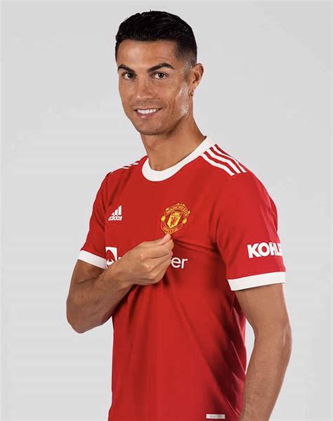 Download Cristiano Ronaldo Manchester United Photoshoot Wallpaper ...