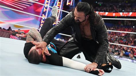 Drew McIntyre attacks an injured CM Punk: Raw highlights, Jan. 29, 2024 ...