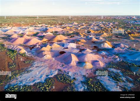 Coober pedy mine hi-res stock photography and images - Alamy