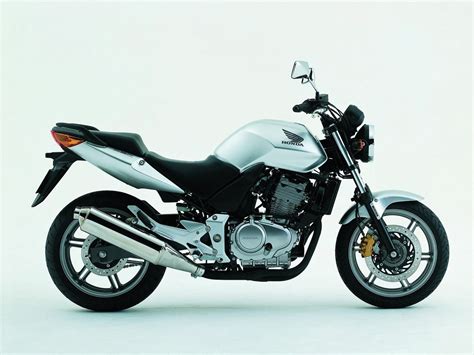 Honda-CBF-500 - Beginner Biker Adventures