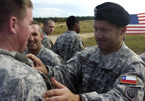 Paratroopers earn Chilean jump wings in honor of rescued Chilean miners | Article | The United ...