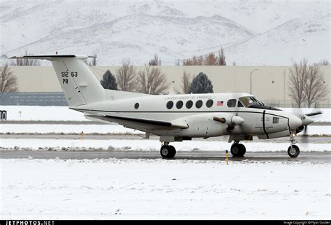 85-1263 | Beechcraft C-12T Huron | United States - US Army | Ryan Coulter | JetPhotos