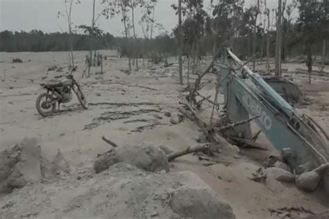 Erupsi Gunung Semeru Disebut Tanpa Peringatan Dini, Ini Penjelasan Ahli Unpad