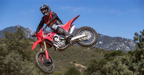 This Is Why The CRF450R Is One Of The Best Honda Dirt Bikes Ever Built