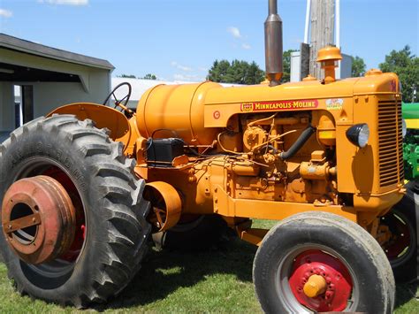 Minneapolis Moline G Tractor Antique Tractors, Old Tractors, Vintage Tractors, Tractor Photos ...