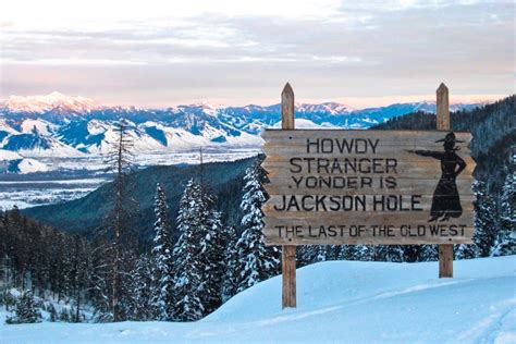 6 Wonderful Things to Do in Jackson Hole in Winter (Besides Ski)