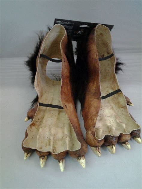 Deluxe Werewolf Feet - Screamers Costumes