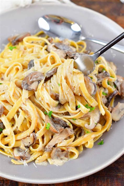 Creamy Mushroom Pasta - Will Cook For Smiles