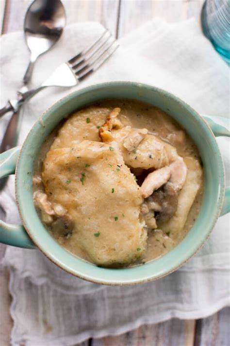 Slow Cooker Chicken Gravy and Biscuits - Slow Cooker Gourmet