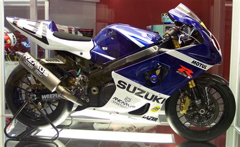 ファイル:Suzuki GSX-R 750 WR (1994) r.jpg - Wikipedia