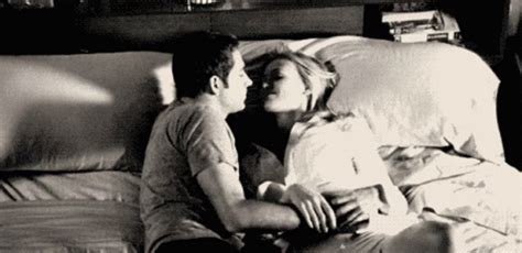 Kiss Cuddle GIF - Kiss Cuddle Couple - Discover & Share GIFs Hug Gif, Gif Animé, Animated Gif ...