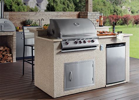 Have Some Of The Best Outdoor Kitchen Appliances