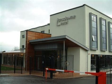 Lansdowne Hotel in Belfast - Room Deals, Photos & Reviews