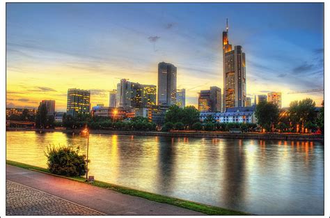 Golden City by Riot23 on DeviantArt