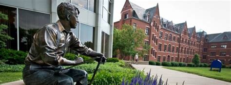 Saint Louis University – Colleges of Distinction: Profile, Highlights ...