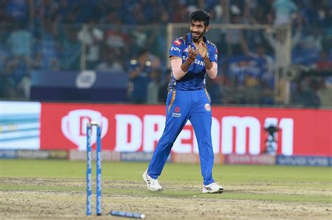 Top 5 bowling performances of Jasprit Bumrah in IPL