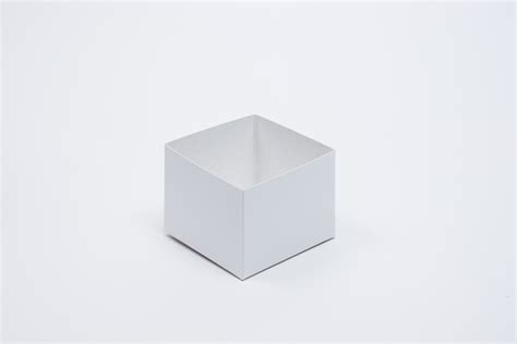 Folding White Gift Boxes & Lids | White Gloss Gift Boxes