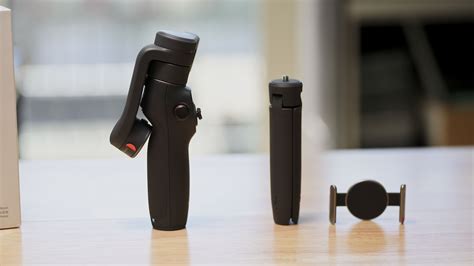 DJI Osmo Mobile 6 Review: Quick Launch and Better Controls