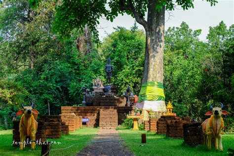 San Phra Isuan ศาลพระอิศวร – Temple Thai